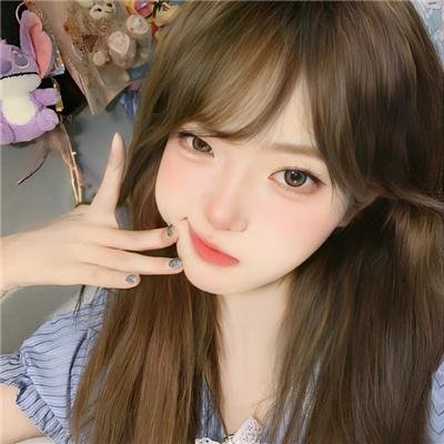 好莱坞诈骗女王